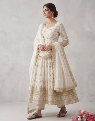 White  zari embroidered georgette anarkali suit with dupatta 1