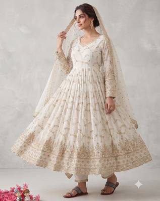White  zari embroidered georgette anarkali suit with dupatta 2