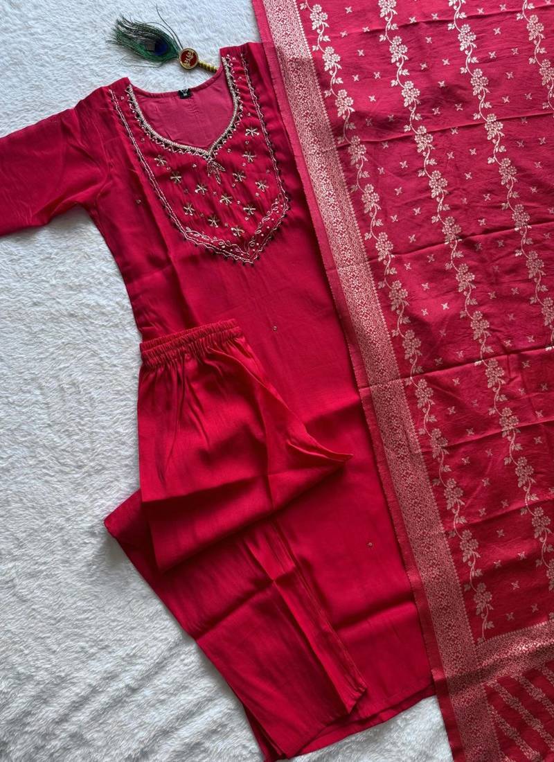 Red mul chanderi kurti pant dupatta set