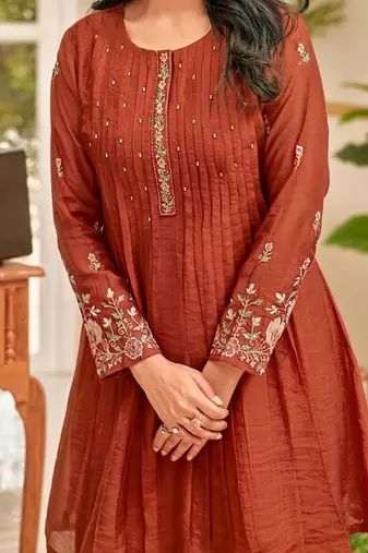 Women Ethnic Motifs Embroidered Pleated Thread Work Kurti with Palazzos