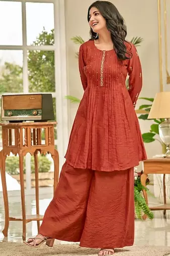 Women Ethnic Motifs Embroidered Pleated Thread Work Kurti with Palazzos