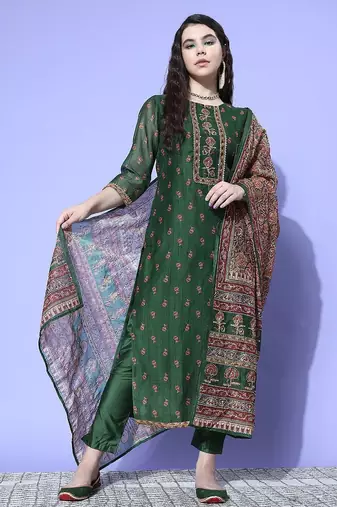 Women Floral Printed Thread Work Chanderi Kurta with Trousers & With Dupatta