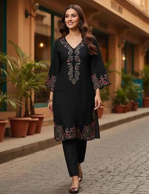 Women Embroidered V-Neck Pure Cotton Kurta Sets 1