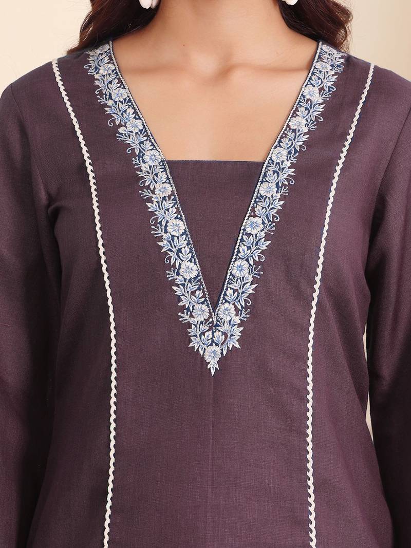 V-Neck Embroidered Thread Work Straight Kurta With Trousers