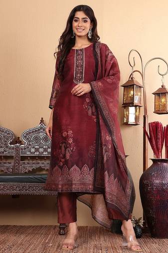 Floral Printed Sequinned Chanderi Straight Kurta with Trousers & Dupatta