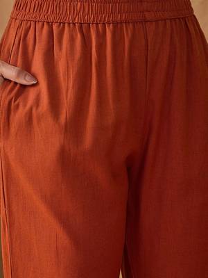 Yoke Design Pleated Thread Work V-Neck A-line Kurta With Trousers 4
