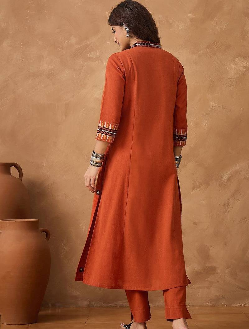 Yoke Design Pleated Thread Work V-Neck A-line Kurta With Trousers