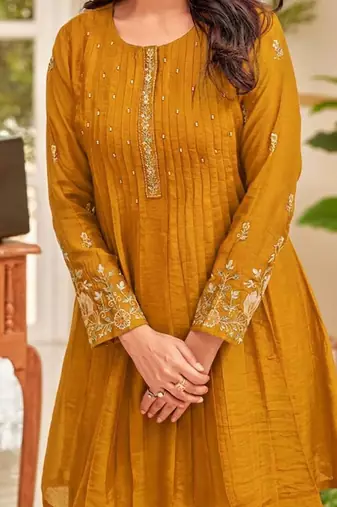 Women Ethnic Motifs Embroidered Pleated Thread Work Kurti with Palazzos