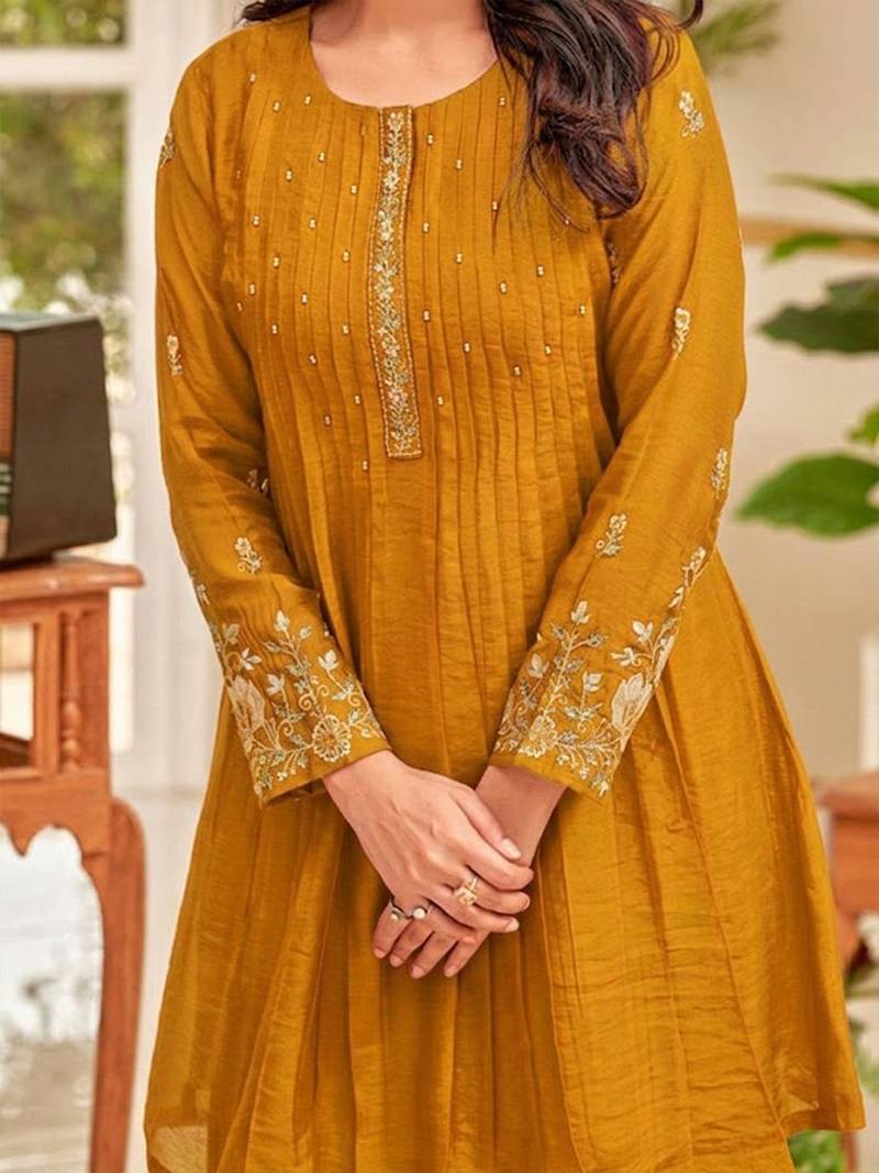 Women Ethnic Motifs Embroidered Pleated Thread Work Kurti with Palazzos