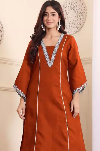 V-Neck Embroidered Thread Work Straight Kurta With Trousers
