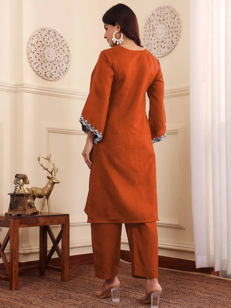 V-Neck Embroidered Thread Work Straight Kurta With Trousers