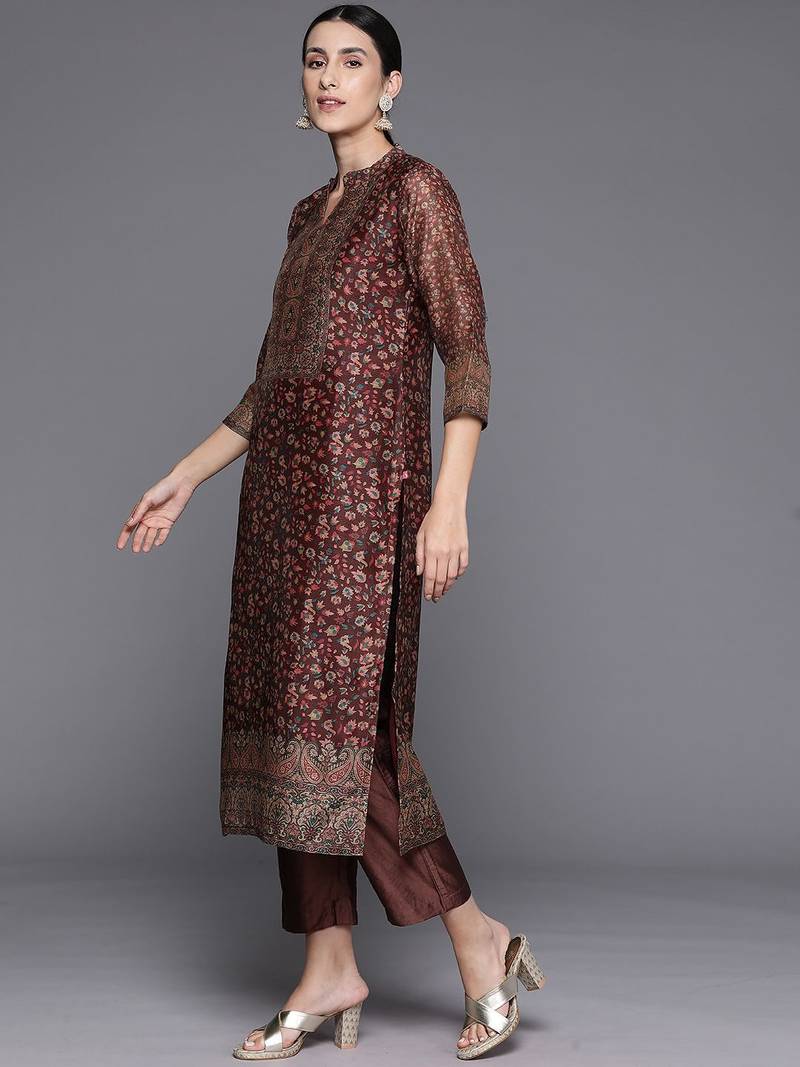 Women Floral Printed Regular Chanderi Silk Kurta with Trousers & With Dupatta