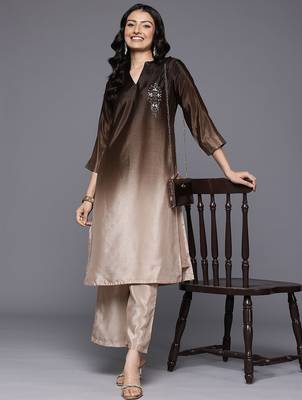 Ombre Sequine Embroidered Kurta with Trouser 6