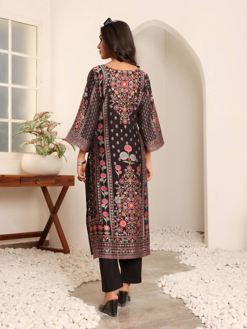 Floral Printed V-Neck A-Line Chanderi Straight Kurta with Trousers