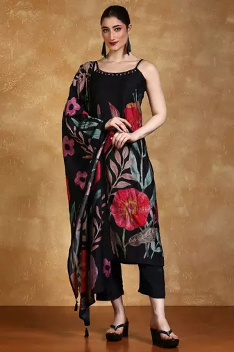 Women Floral Printed Kurta with Trousers & Dupatta