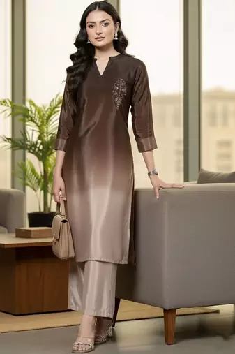 Women Ombre Dyed Regular Thread Work Kurta with Trousers