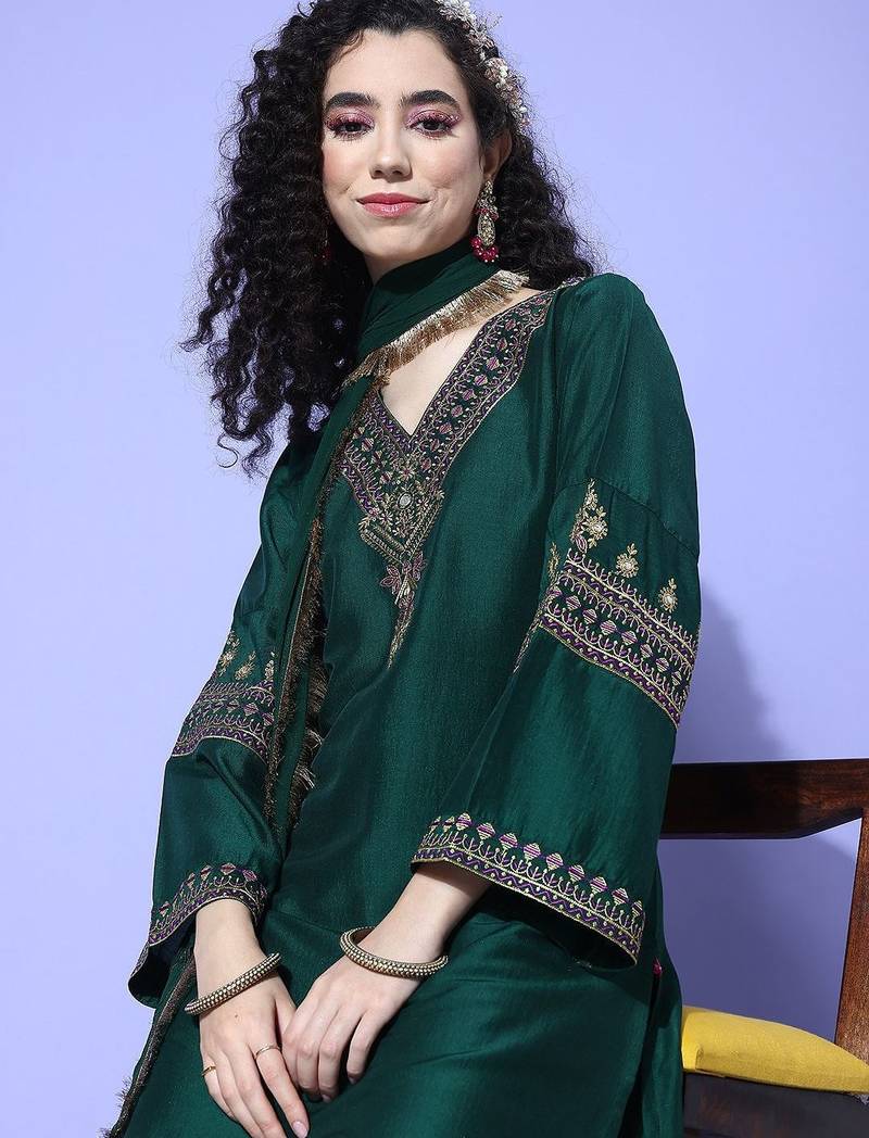 Green Zari Embroidered Flared Sleeves Kurta with Trouser & Dupatta