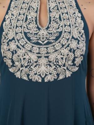 Women Ethnic Motifs Embroidered Panelled Thread Work Georgette Kurta with Palazzos 6