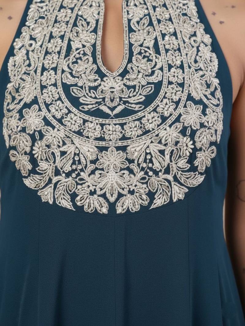 Women Ethnic Motifs Embroidered Panelled Thread Work Georgette Kurta with Palazzos