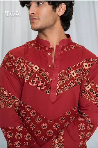 Shades of ajrakh - alternate zag - maroon