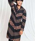 Shades of ajrakh - alternate zag - black