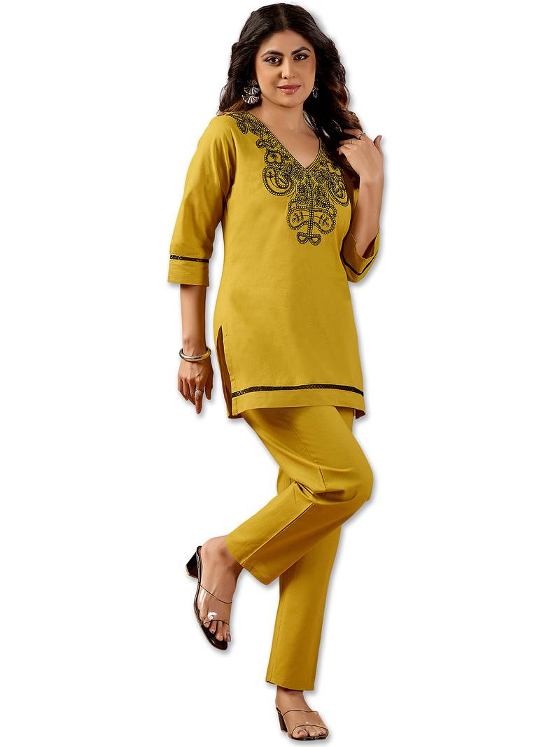 mustard cotton hand work co-ord set with pocket 