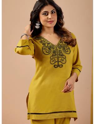 mustard cotton hand work co-ord set with pocket  3