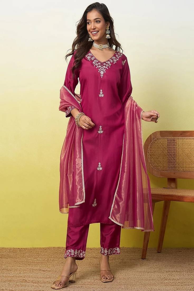 Floral embroidered silk blend v neck kurta trouser & dupatta set