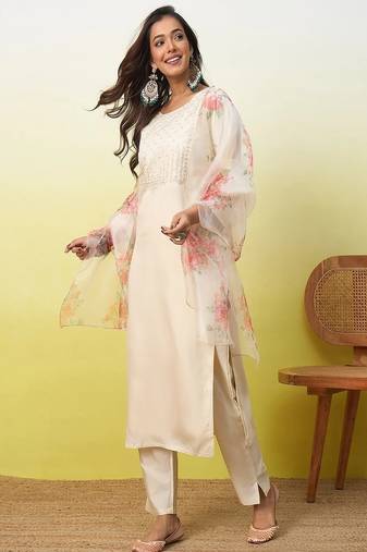 Floral  embroidered silk blend round neck kurta trouser & dupatta set