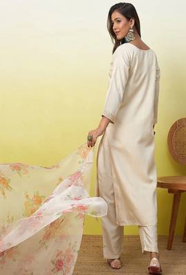 Floral  embroidered silk blend round neck kurta trouser & dupatta set 2