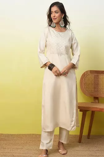 Floral  embroidered silk blend round neck kurta trouser & dupatta set