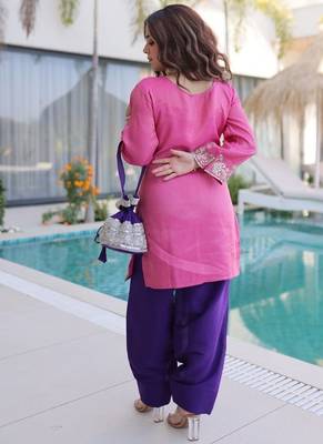pink  viscose zari sequins embroidered kurta farshi set festive wear 4