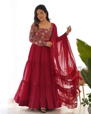 red heavy fox georgette embroidered anarkali stitches kurta with pant & ruffle dupatta 4