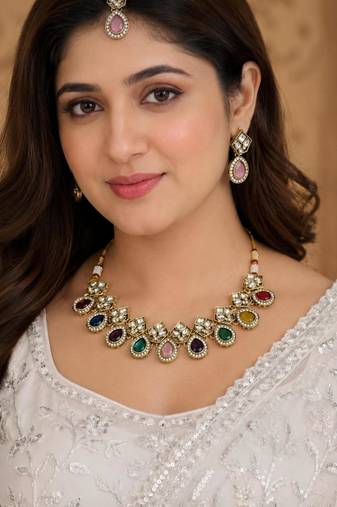 Multicolor antique-plated agate stone necklace set with earrings & maang tikka