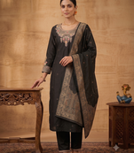 Black embroidered silk blend straight kurta pant set with dupatta