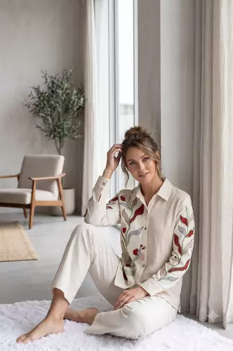 Women cream embroidered shirt and trousers co-ord set