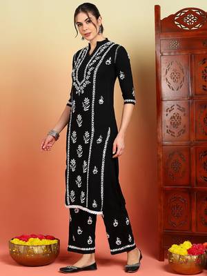 Women black floral embroidered chikankari mandarin collar kurta & palazzo set 3