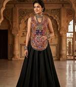 Multicolor embroidered cotton u-neck blouse