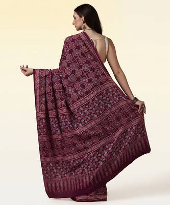Maroon wine ajrakh printed cotton saree 4