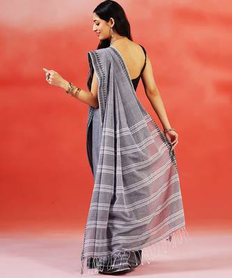 Charcoal grey handloom khadi saree 4