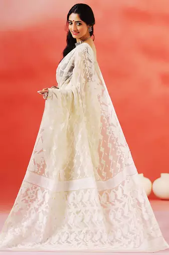 Ivory cream handloom jamdani saree