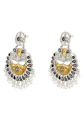 Oxidized silver plated black crystals & lariya studded dangle earrings jewellery for women 5