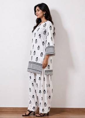 White floral print crepe co-ord set for women 3