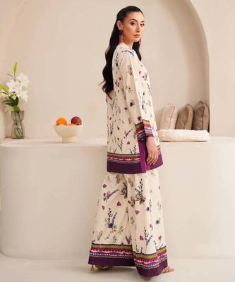 Off white floral print crepe co-ord set for women 2