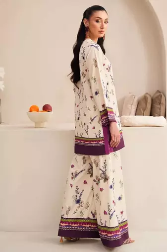 Off white floral print crepe co-ord set for women