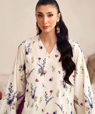 Off white floral print crepe co-ord set for women 3