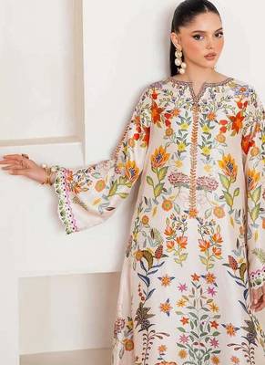 Off-white floral print crepe maxi western dress for women 3