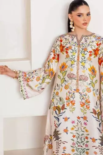 Off-white floral print crepe maxi western dress for women
