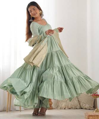  solid roman silk blend chanderi flared anarkali pant and dupatta set 2