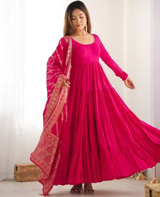  solid roman silk blend chanderi flared anarkali pant and dupatta set 2